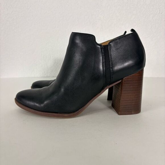 Franco Sarto Black Leather Ankle Block Heels Size 9.5 - Picture 1 of 11